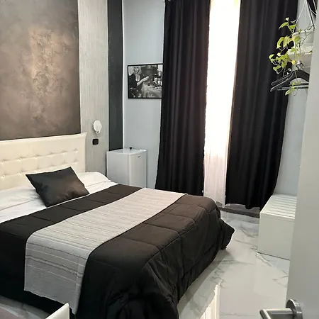 Italy 2*